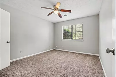 7550 Kevin Place, Jonesboro, GA 30236 - Photo 13