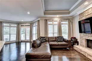 645 Falls Bay Ct, Alpharetta, GA 30022 - Photo 33