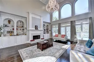 645 Falls Bay Ct, Alpharetta, GA 30022 - Photo 17