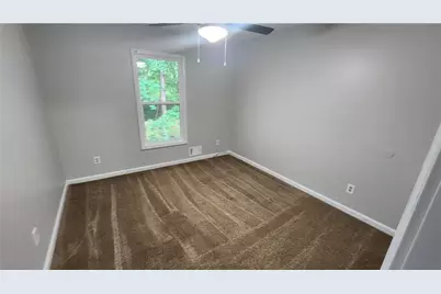 2595 Golfview Terrace SE, Conyers, GA 30013 - Photo 9