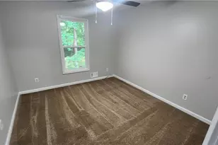 2595 Golfview Terrace SE, Conyers, GA 30013 - Photo 9
