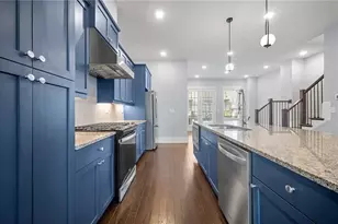 1048 Claudette Colvin Ct, Atlanta, GA 30318 - Photo 5