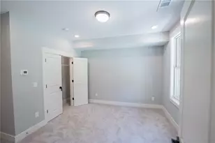 1048 Claudette Colvin Ct, Atlanta, GA 30318 - Photo 23
