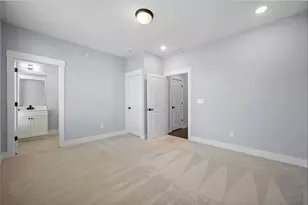1048 Claudette Colvin Ct, Atlanta, GA 30318 - Photo 17