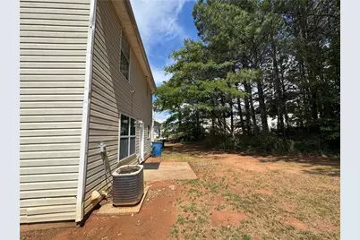 330 Crestfield Circle, Covington, GA 30016 - Photo 9