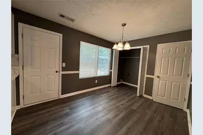 330 Crestfield Circle, Covington, GA 30016 - Photo 5