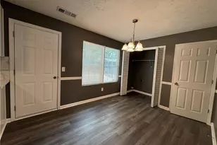 330 Crestfield Cir, Covington, GA 30016 - Photo 5