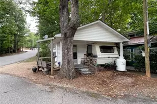 841 Mountain Shadows Dr, Cleveland, GA 30528 - Photo 3