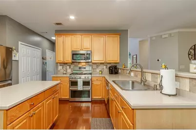 320 Hillside Manor Drive, Sugar Hill, GA 30518 - Photo 25