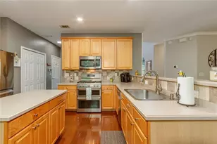 320 Hillside Manor Dr, Sugar Hill, GA 30518 - Photo 25