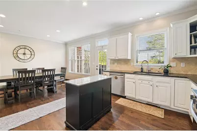 1192 Brookhaven Glen NE, Atlanta, GA 30319 - Photo 7