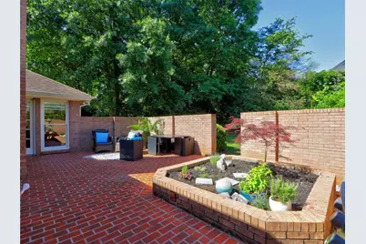 215 Hidden Meadow Drive, Alpharetta, GA 30004 - Photo 31