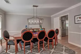 215 Hidden Meadow Dr, Alpharetta, GA 30004 - Photo 5