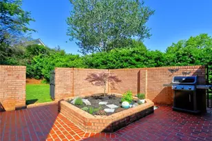 215 Hidden Meadow Dr, Alpharetta, GA 30004 - Photo 29