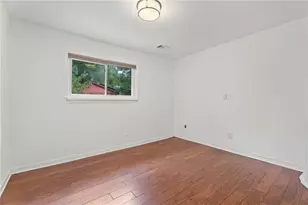 707 Garden Walk Dr, Stone Mountain, GA 30083 - Photo 21