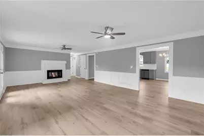 4872 Arrowhead Trail West SW, Lilburn, GA 30047 - Photo 15