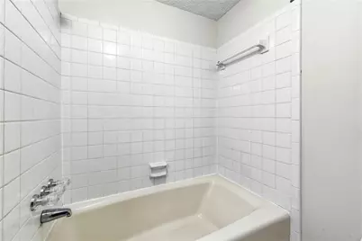 7755 Kings Point Drive, Cumming, GA 30041 - Photo 41