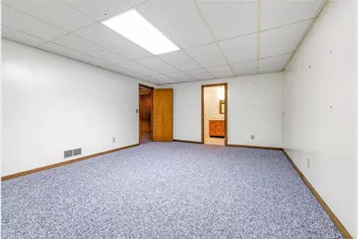 7755 Kings Point Drive, Cumming, GA 30041 - Photo 39