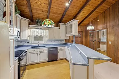 7755 Kings Point Drive, Cumming, GA 30041 - Photo 13