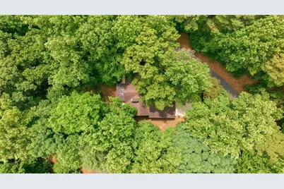 7755 Kings Point Drive, Cumming, GA 30041 - Photo 57