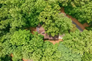 7755 Kings Point Dr, Cumming, GA 30041 - Photo 57