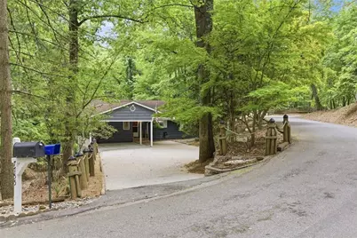 7755 Kings Point Drive, Cumming, GA 30041 - Photo 47