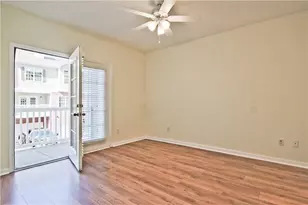 8102 Woodland Ln, Alpharetta, GA 30009 - Photo 21