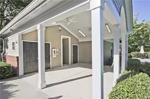 8102 Woodland Ln, Alpharetta, GA 30009 - Photo 43