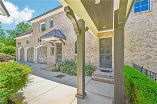 880 Crabapple Hl, Alpharetta, GA 30004 - Photo 7
