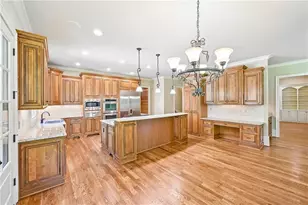 880 Crabapple Hl, Alpharetta, GA 30004 - Photo 25