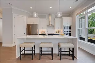 2075 Parkside Ln, Roswell, GA 30076 - Photo 3