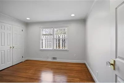105 Spruell Springs Road, Atlanta, GA 30342 - Photo 17