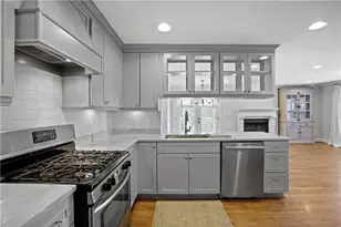 105 Spruell Springs Rd, Atlanta, GA 30342 - Photo 13