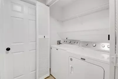 3655 Habersham Road NE #B141, Atlanta, GA 30305 - Photo 11