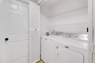 3655 Habersham Rd NE, Atlanta, GA 30305 - Photo 11