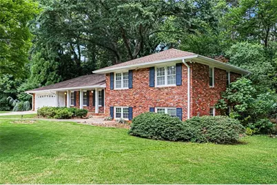 3135 Wanda Woods Drive, Atlanta, GA 30340 - Photo 3