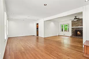 3135 Wanda Woods Dr, Atlanta, GA 30340 - Photo 5