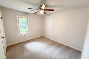 158 Colemans Bluff Dr, Woodstock, GA 30188 - Photo 9