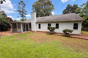 158 Colemans Bluff Dr, Woodstock, GA 30188 - Photo 5