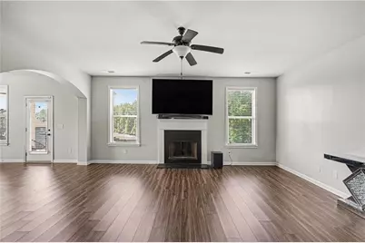 945 Mystic Way, Hampton, GA 30228 - Photo 3