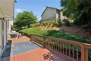1075 Brownstone Dr, Marietta, GA 30008 - Photo 35