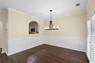 1075 Brownstone Dr, Marietta, GA 30008 - Photo 17