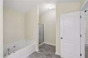 1075 Brownstone Dr, Marietta, GA 30008 - Photo 21