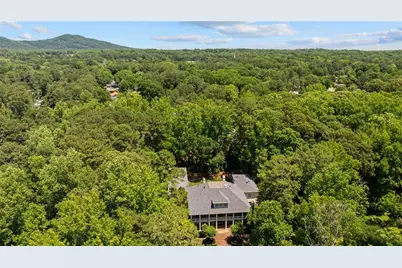 710 Walnut Drive, Marietta, GA 30064 - Photo 33