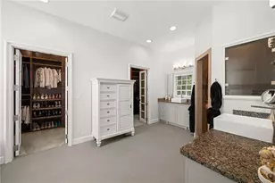 710 Walnut Dr, Marietta, GA 30064 - Photo 25
