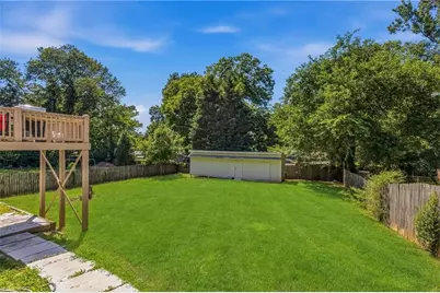 1085 Azalea Circle, Marietta, GA 30062 - Photo 7