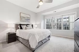629 Broadview Pl NE, Atlanta, GA 30324 - Photo 11