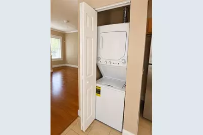 2855 Peachtree Road NE #101, Atlanta, GA 30305 - Photo 11