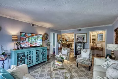6851 Roswell Rd, Sandy Springs, GA 30328 - Photo 7