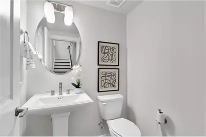 1053 Brandsford Street NW, Atlanta, GA 30318 - Photo 27